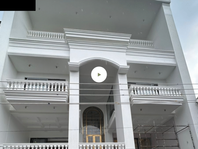 500 sqyds Kothi For sale in Dlf Phase 1 Gurgaon