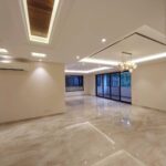 Luxury 4BHK builder floor in DLF Phase 4 Gurgaon, 540 sq yards upper ground floor near Galleria Market