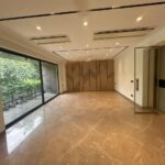 Luxury 4BHK corner builder floor in DLF Phase 1 Gurgaon, 500 sq yards property near Qutub Plaza Market