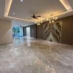 Luxury 4BHK builder floor in DLF Phase 1 Gurgaon behind Mega Mall on 420 square yards